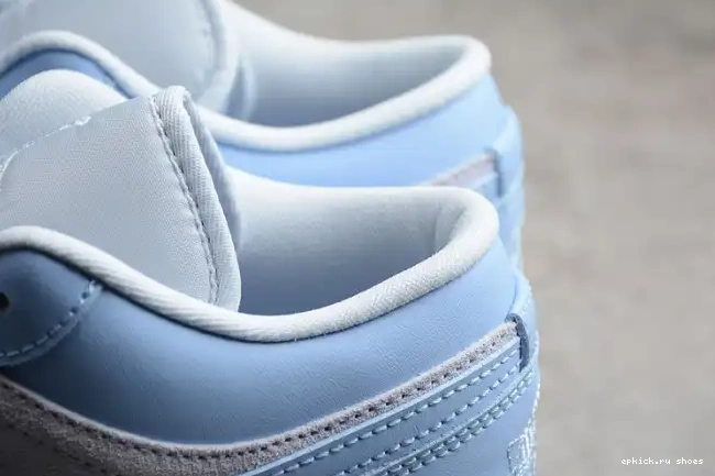 Rep 1 DC0774-050 Jordan Blue University (W) Low 0602